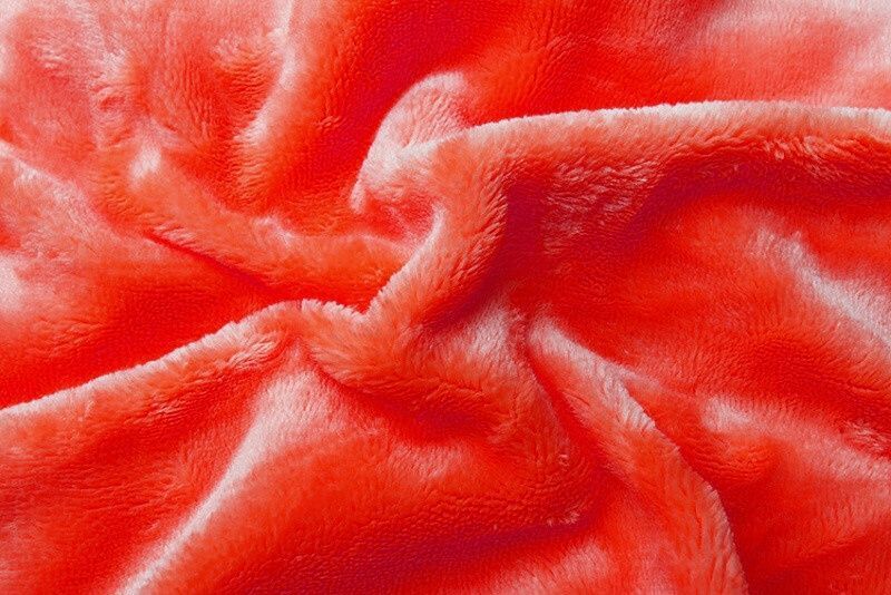 Jednofarebné mikroflanelové prestieradlo vo farbe oranžovej (červený grep), Svitap
